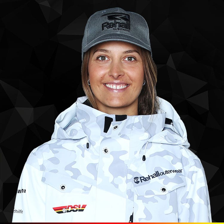 Sabrina Cakmakli - Snowgau Freestyle Team