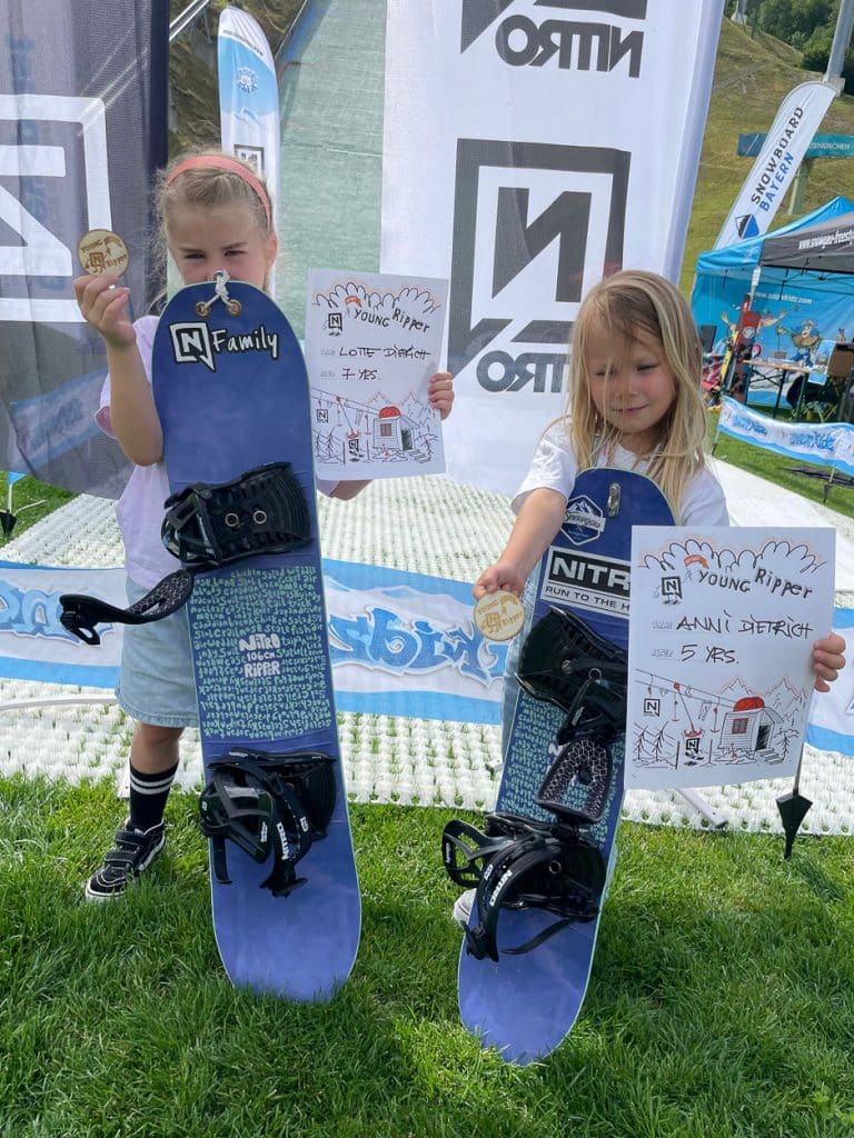 Tag des offenen Olympia-Skistadion in Garmisch-Partenkirchen 2023 - Snowgau Stand