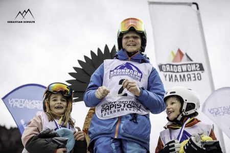 bayerische-meisterschaft-slopestyle-snowboard-freeski-2023-bild-sebastian-schulte-09